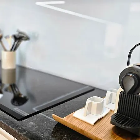 Appartement With Parking/terrace