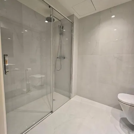 With Parking/terrace Apartament