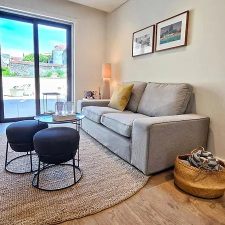 With Parking/terrace Porto