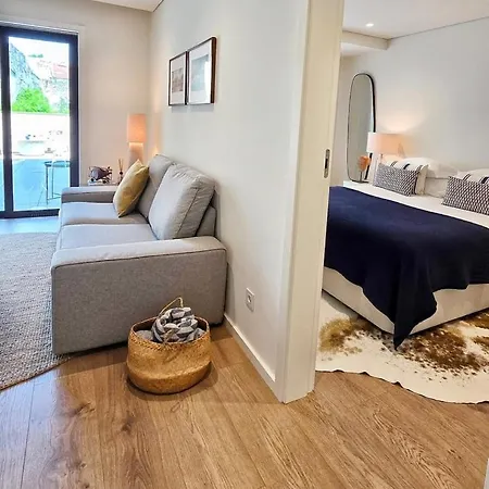 With Parking/terrace Apartament Porto