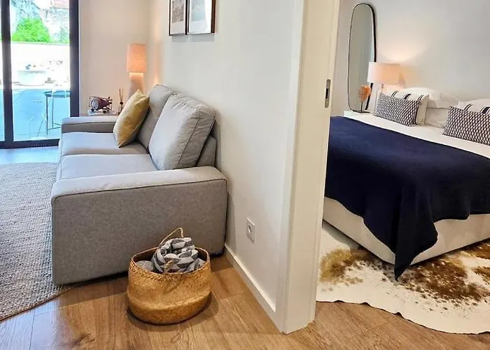 With Parking/terrace Apartman Porto