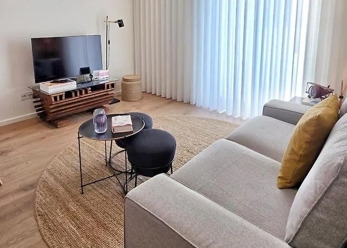 Apartment With Parking/terrace