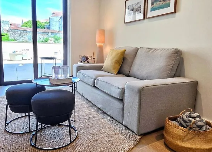 With Parking/terrace Porto